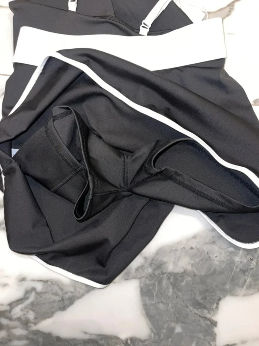 Alo Yoga Black & White Sports Bra and Skort Set Women's S